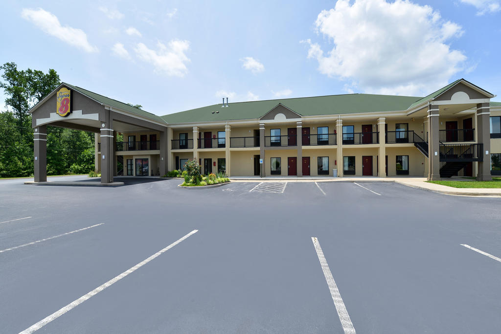 Motel Super 8 By Wyndham Petersburg Exteriér fotografie